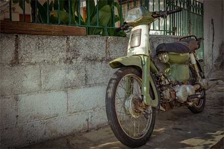 stari moped